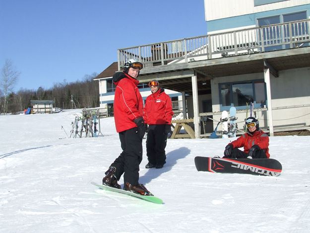 Picture of Snowboard Lesson Rental Package